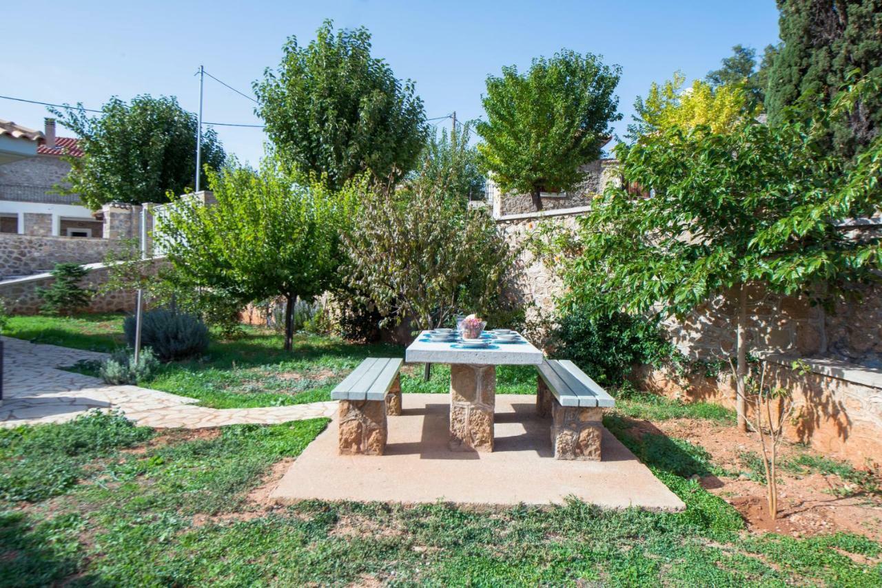 Villa Serenis Porovitsa Exterior foto