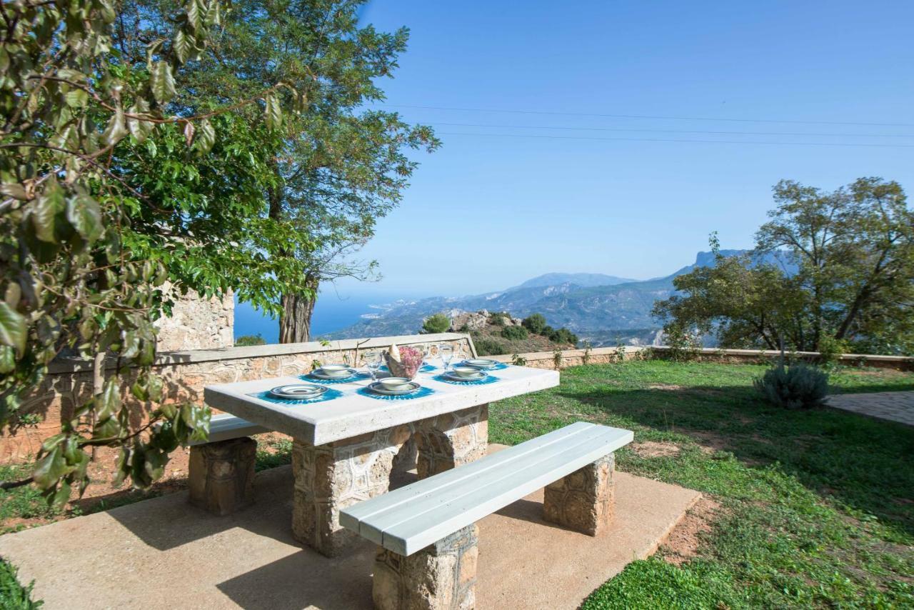 Villa Serenis Porovitsa Exterior foto
